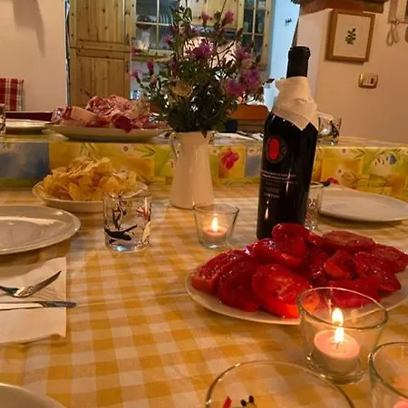 La Casetta Di Trignano Semesterbostad *