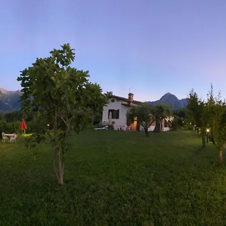 La Casetta Di Trignano * Isola del Gran Sasso dʼItalia